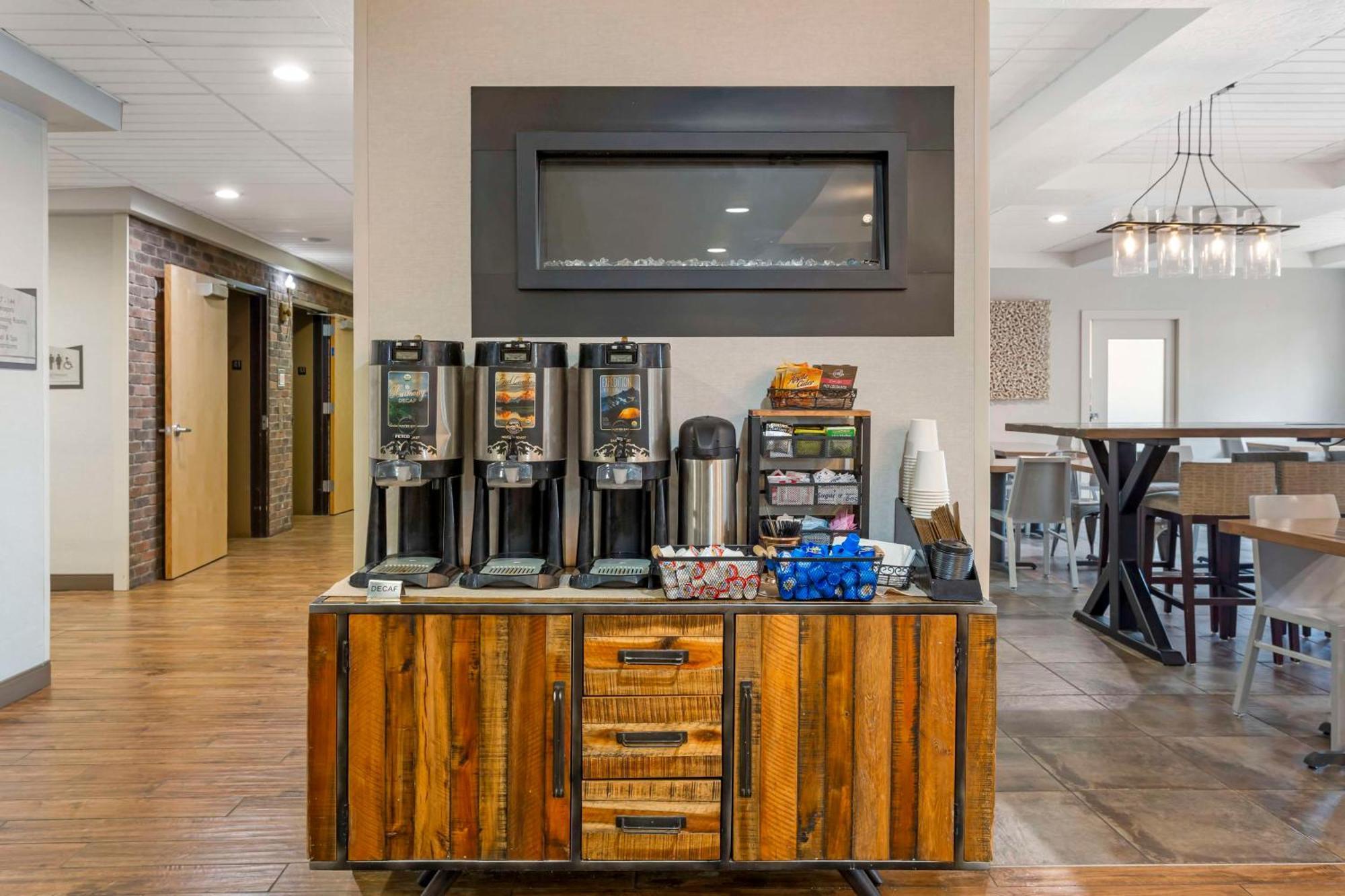 Best Western Plus Grant Creek Inn Мисула Екстериор снимка