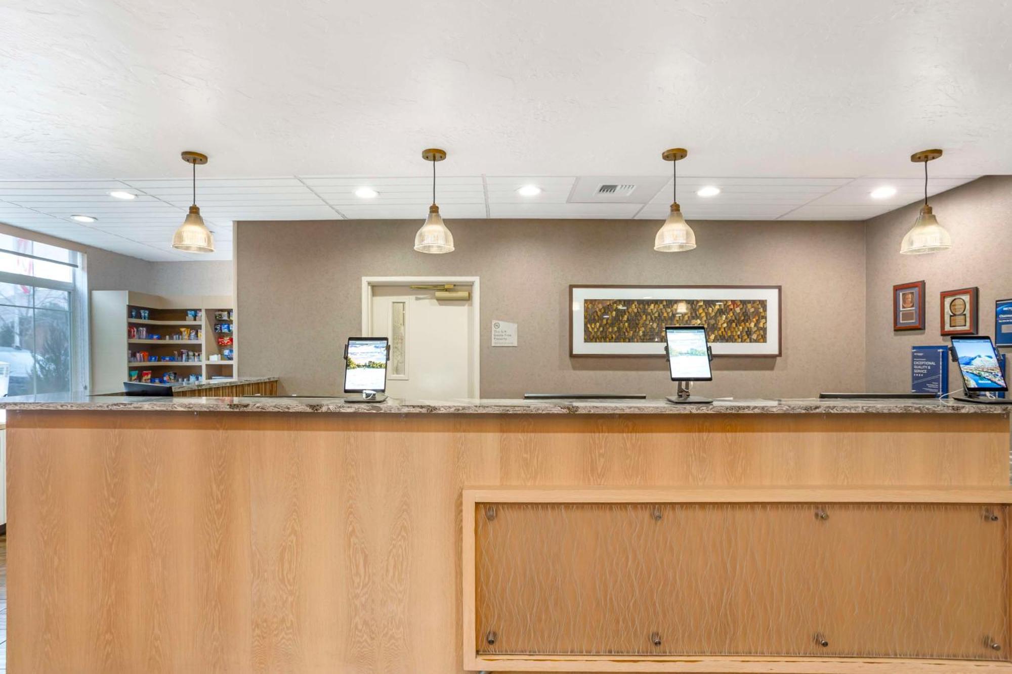 Best Western Plus Grant Creek Inn Мисула Екстериор снимка